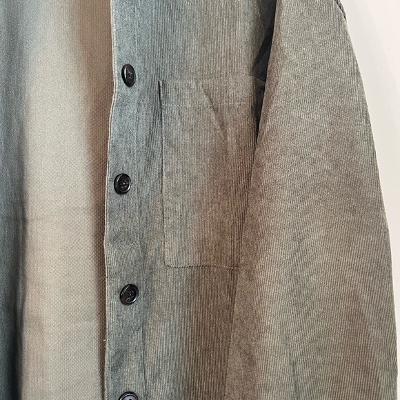 Green Shacket - Picture 4 of 5